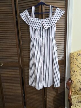 Warehouse Striped Dress in White, Navy & Coral Button Down Style Like NEW